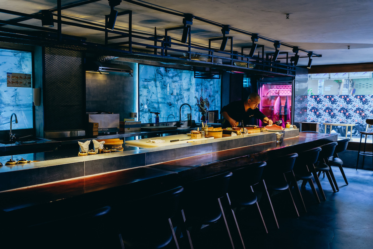 Maguro restaurant identity